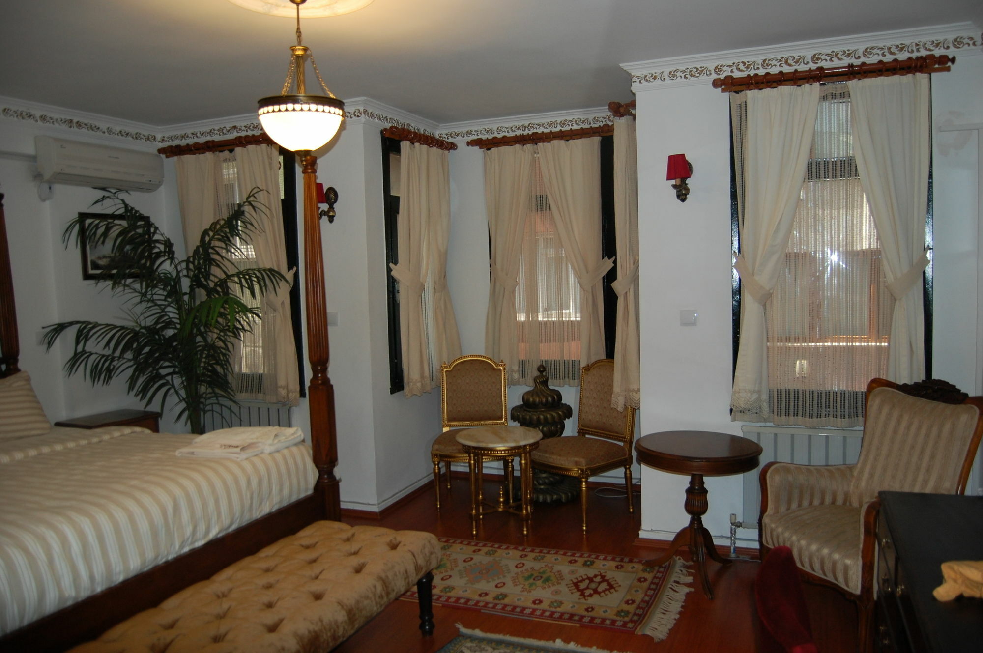 Ortakoy Pasha Konagi Hotel Istanbul Exterior photo